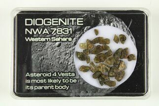 Diogenite Meteorite Fragments (g) - From Vesta Micro-Planet #284777