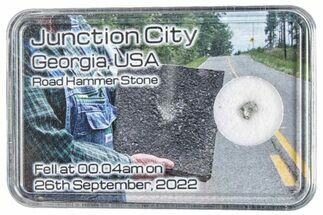 Junction City Chondrite Meteorite Fragment - Fall #285838