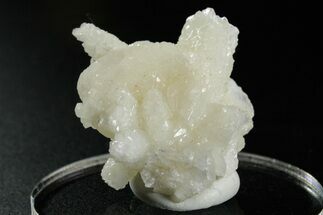 Fluorescent Aragonite Formation - Nevada #350482