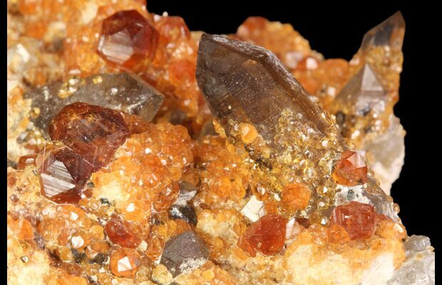 garnet quartz